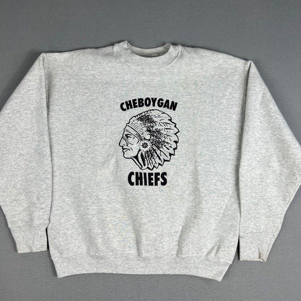 VTG Cheboygran Chiefs Sweatshirt Mens XL Gray Northern Michigan‎ 1990s Crew Neck